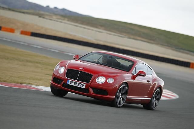 Bentley Continental GT V8 - Hab acht (Kurzfassung)