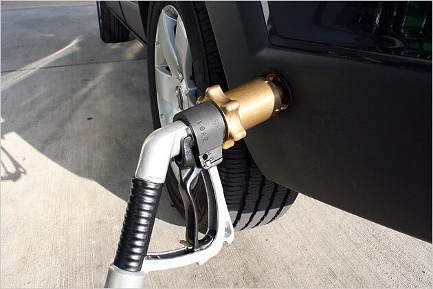 So wird der Autogastank gefüllt