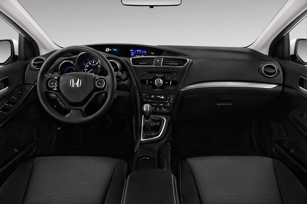 Honda Civic (Baujahr 2015) Comfort 5 Türen Cockpit und Innenraum