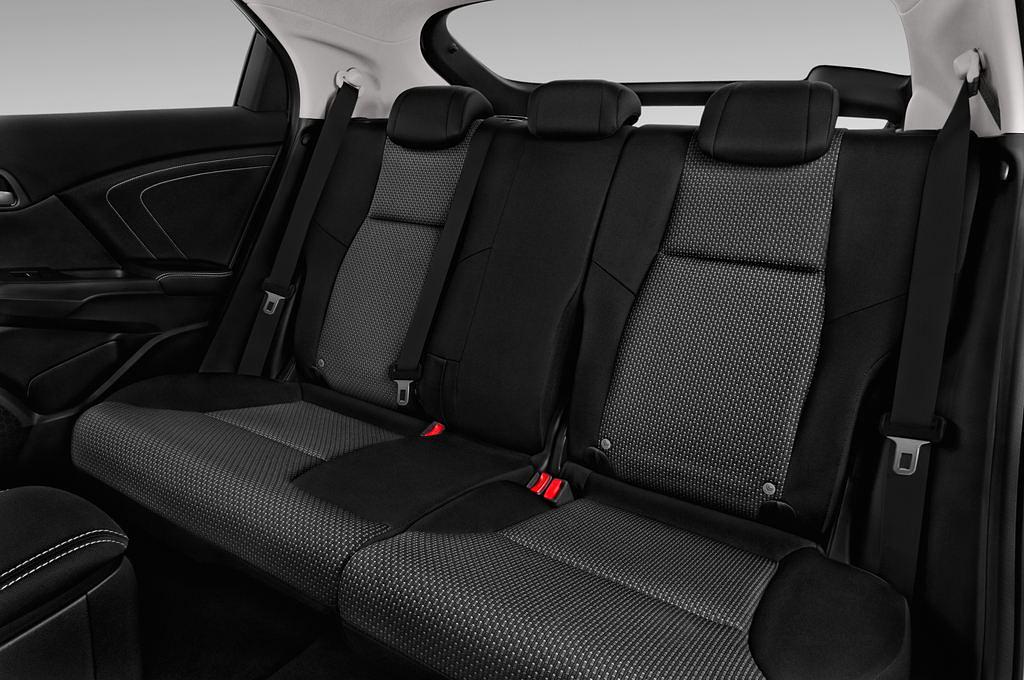 Honda Civic (Baujahr 2015) Comfort 5 Türen Rücksitze