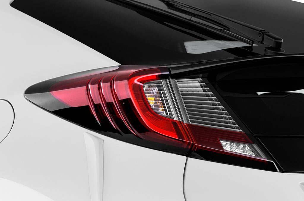Honda Civic (Baujahr 2015) Comfort 5 Türen Rücklicht