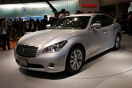 Infiniti M - Japanisches Vorauskommando