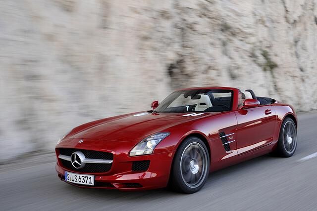 Der 6,2-Liter-Saugmotor entwickelt 420 kW/571 PS