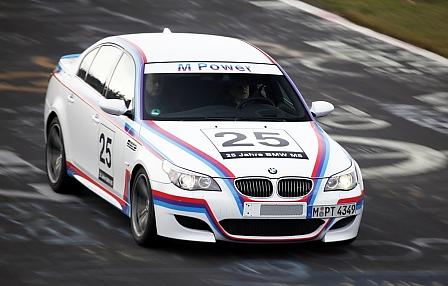 BMW M5 Jubiläumsmodell auf der Nordschleife