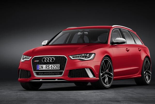  Für mehr Traktion sorgen ein Allradantrieb mit selbstsperrendem Mittendifferenzial