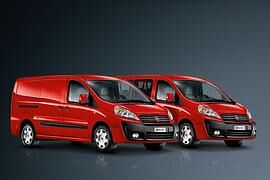 Fiat Scudo Multicab - Mit sechs Mann auf Montage