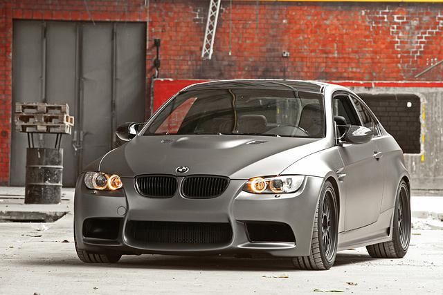 Ergänzt wird der Look unter anderem durch eine neue Frontschürze von Racing Dynamics