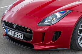 Jaguar F-Type Coupe - Porsche-Jäger mit geschlossenem Visier