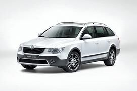 Skoda Superb Combi Outdoor - Rustikales Paket