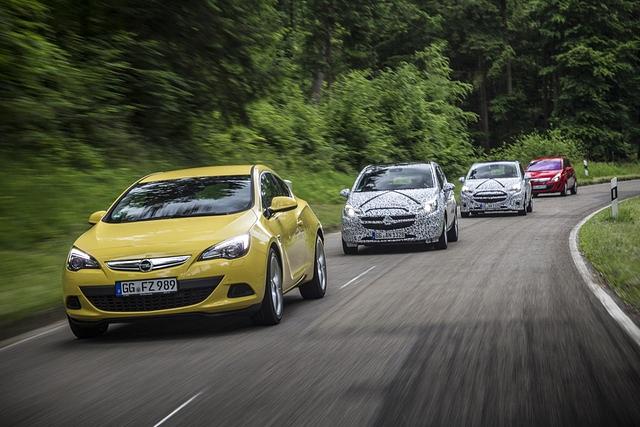 Bei ersten Testfahrten mit dem noch vermummten Corsa gab der Dreizylinder eine überzeugende Kostprobe seiner Stärken. 