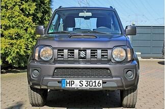 Der Suzuki Jimny ist ein echter Kindermagnet.