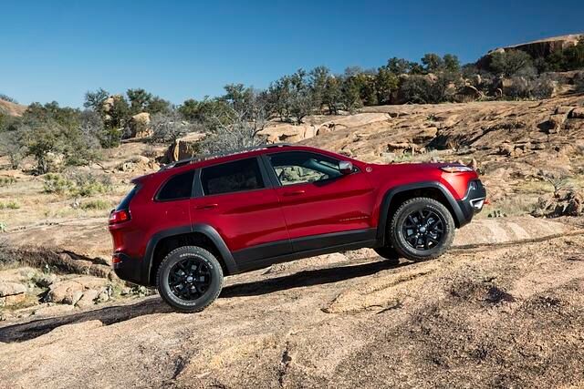 Im Juni kommt der Amerikaner bei uns in den Handel, zu Preisen ab etwa 36.000 Euro.