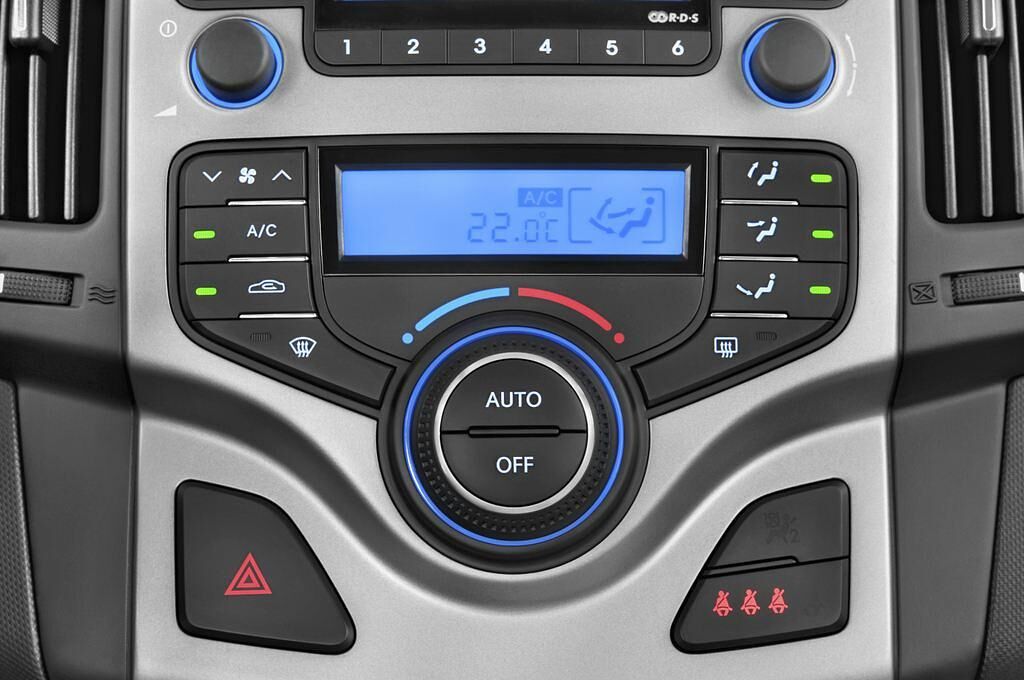 Hyundai I30 (Baujahr 2011) Style 5 Türen Temperatur und Klimaanlage