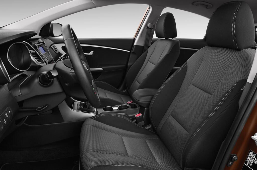Hyundai I30 (Baujahr 2012) Style 5 Türen Vordersitze