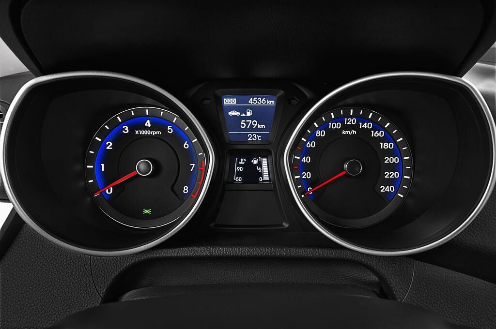 Hyundai I30 (Baujahr 2012) Style 5 Türen Tacho und Fahrerinstrumente