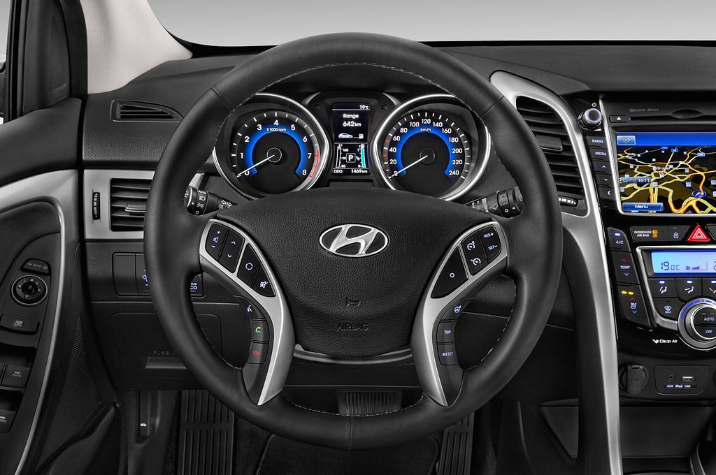 Hyundai I30 (Baujahr 2015) Premium 5 Türen Lenkrad