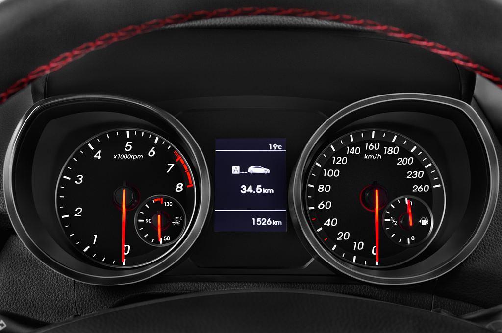 Hyundai I30 (Baujahr 2015) Turbo 5 Türen Tacho und Fahrerinstrumente