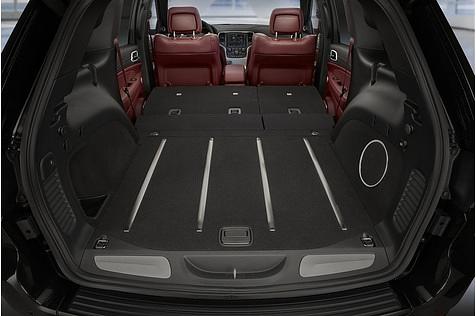 Der Kofferraum ist groß