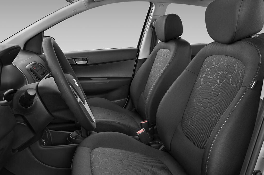 Hyundai I20 (Baujahr 2010) Classic 5 Türen Vordersitze