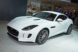 Jaguar F-Type Coupé - Katze mit Hut (Vorabbericht) 