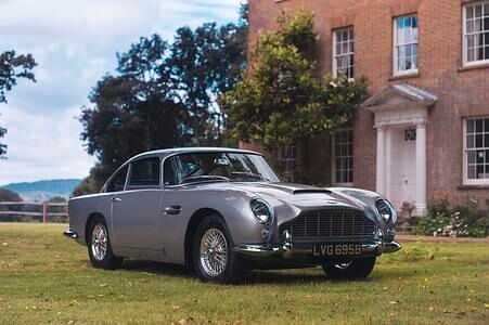 Aston Martin DB5 über Vero verkauft - Ein schneller Fingertipp 
