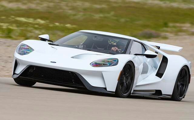 Denn so wild man es auch treibt, lässt sich der GT partout nicht aus der Ruhe bringen