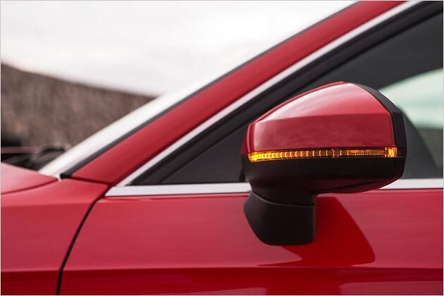In die Außenspiegel sind auch Seitenblinker integriert