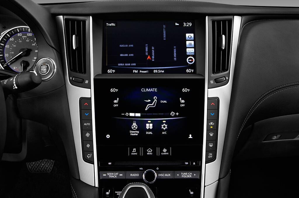 Infiniti Q60 (Baujahr 2017) Premium 2 Türen Temperatur und Klimaanlage