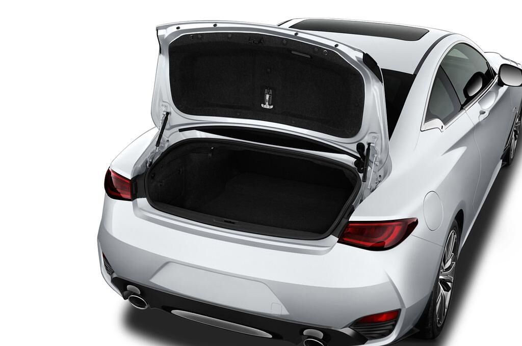 Infiniti Q60 (Baujahr 2017) Premium 2 Türen Kofferraum
