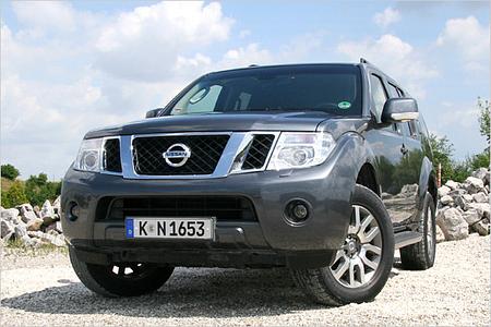 Nissan Pathfinder 2.5 dCi LE im Test: Mechanisches Spaßvieh