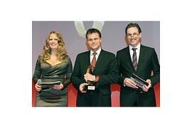 Multivan holt sich vierte AUTO TROPHY in Folge