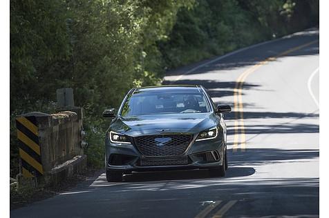 Genesis G 80 3.3 T Sport AWD