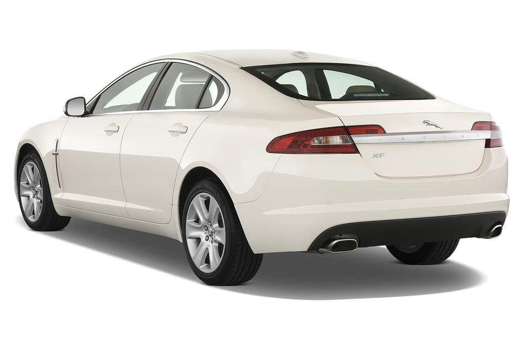 Jaguar XF (Baujahr 2011) Luxury 4 Türen seitlich hinten