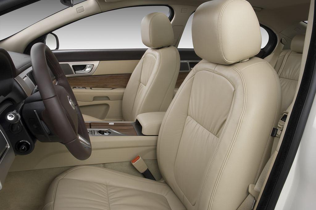 Jaguar XF (Baujahr 2011) Luxury 4 Türen Vordersitze