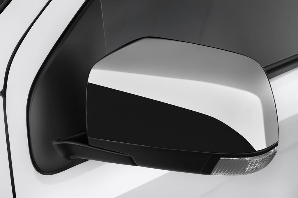 Isuzu D-Max (Baujahr 2015) Premium 4 Türen Außenspiegel