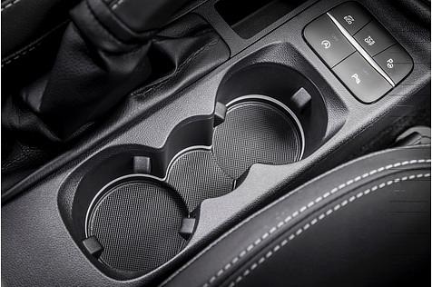 Der Ford Fiesta bietet eine ganze Reihe praktischer Ablagen