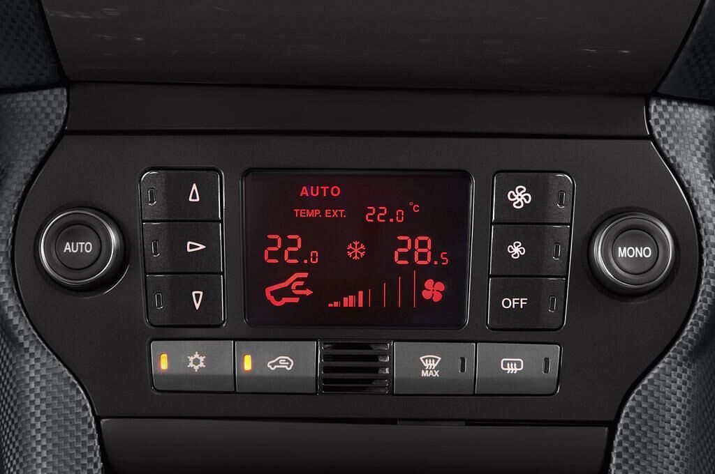 FIAT Bravo (Baujahr 2010) Active 5 Türen Temperatur und Klimaanlage