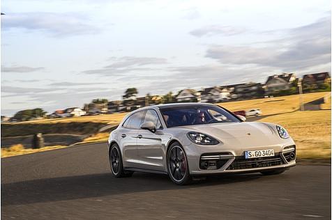 Porsche Panamera Sport Turismo Turbo