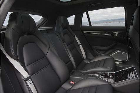 Porsche Panamera Sport Turismo Turbo - die Sitze könnten weicher sein