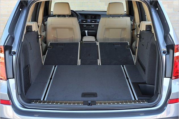 Bis zu 1.600 Liter Stauraum stehen im neuen X3 zur Verfügung