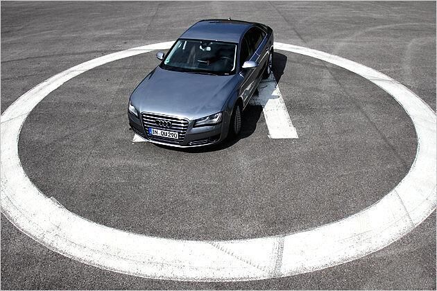 Mindestens 90.200 Euro verlangt Audi für den A8 4.2 FSI quattro