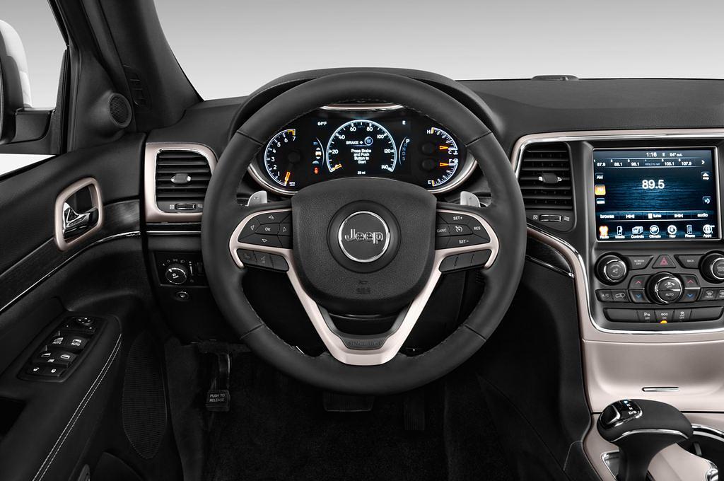 Jeep Grand Cherokee (Baujahr 2013) Limited 5 Türen Lenkrad