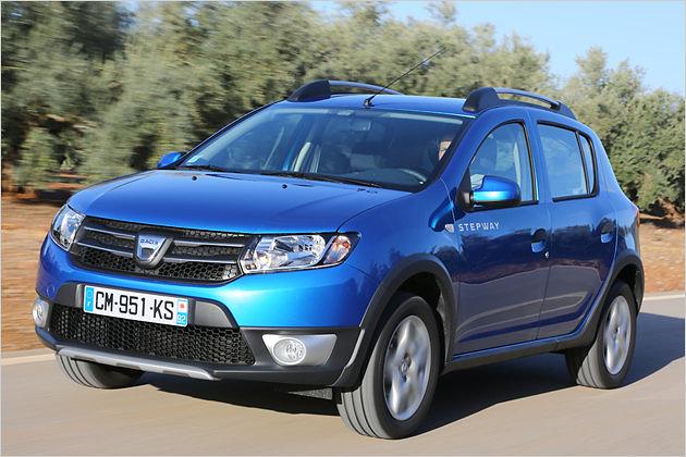 Rustikale Optik und eine Bodenfreiheit von 20 Zentimeter kennzeichnen den Sandero Stepway