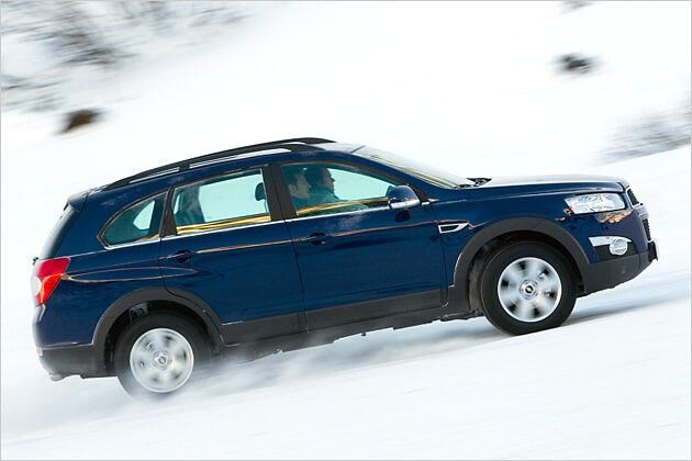 Bei eingeschaltetem ESP sind Ausweichmanöver auf Schnee kein Problem