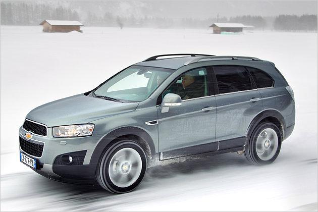 Ebenfalls neu: Die vorderen Kotflügel sowie die in die Außenspiegel integrierten Blinker