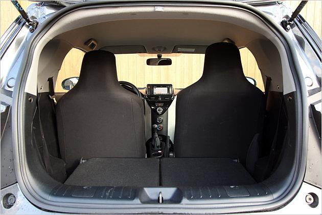 Nach Umlegen der Rücklehnen der Fondsitze stehen bis zu 395 Liter Kofferraum zur Verfügung