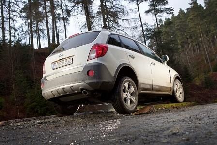 Opel Antara im Gelände