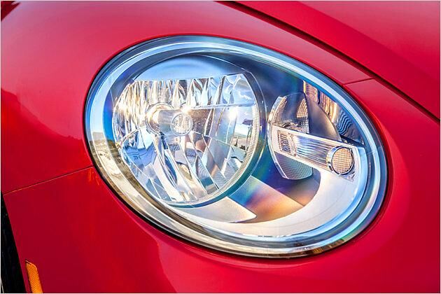 Optional sind Xenonscheinwerfer erhältlich