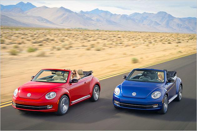 Das Beetle Cabriolet startet als 1.2 TSI bei 21.350 Euro, der günstigste Diesel 1.6 TDI kostet 23.800 Euro