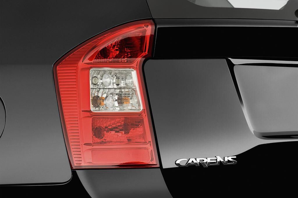 Kia Carens (Baujahr 2010) - 5 Türen Rücklicht